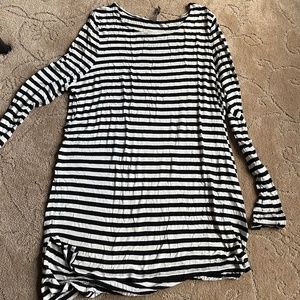 Black and White Long Sleeve